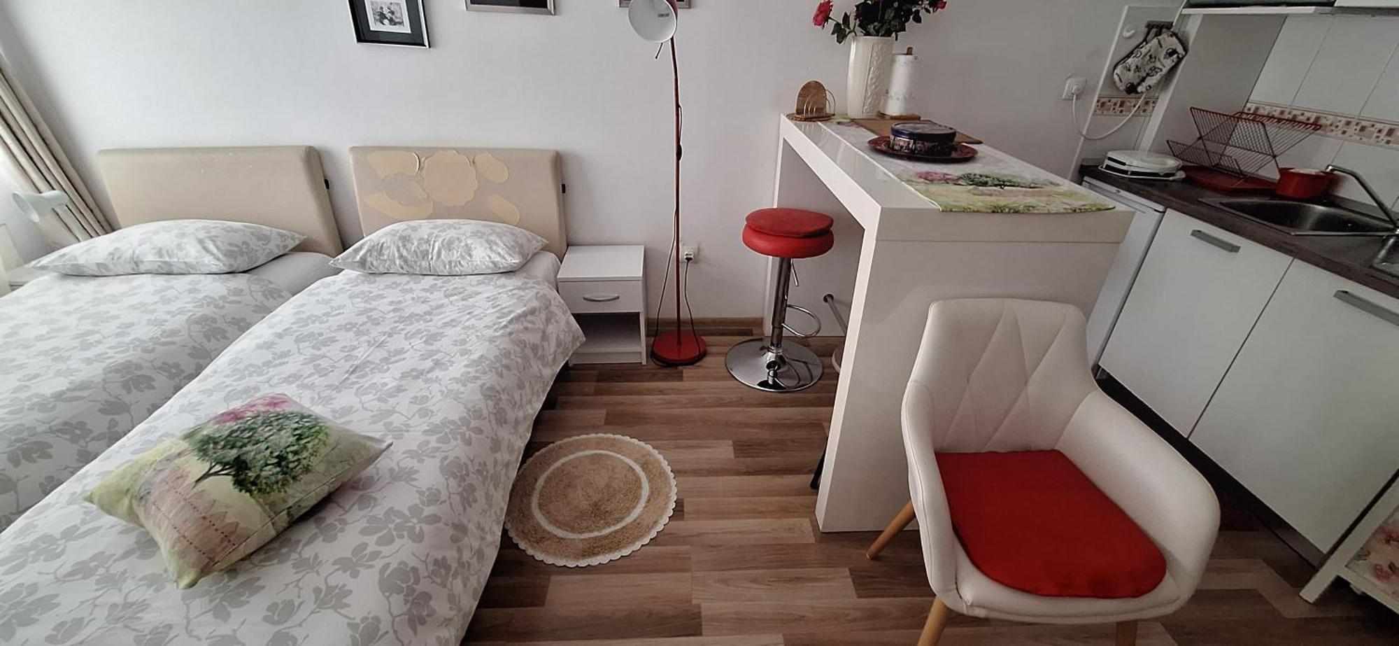 Klara Studio Apartman Split Exterior photo
